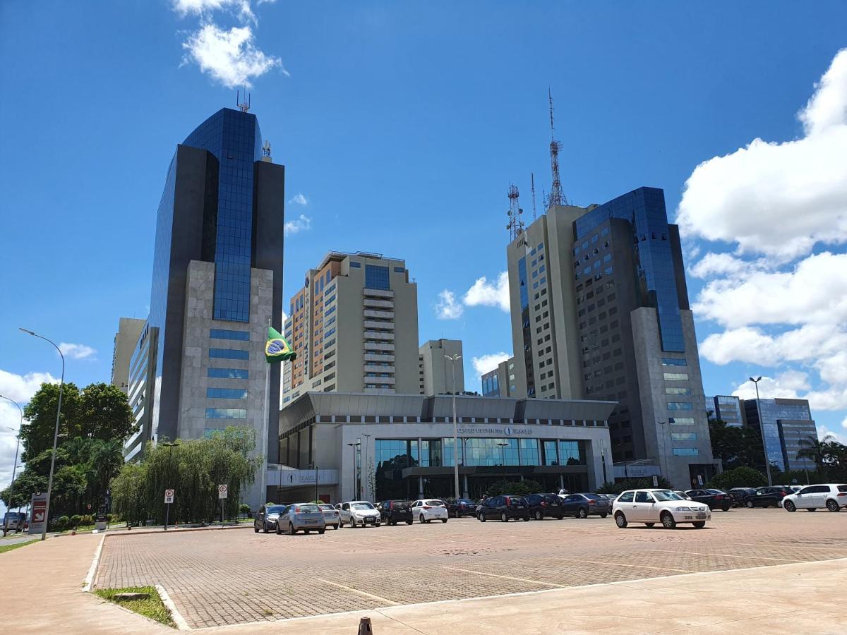 Flat Parque Da Cidade Brasilia Exterior foto